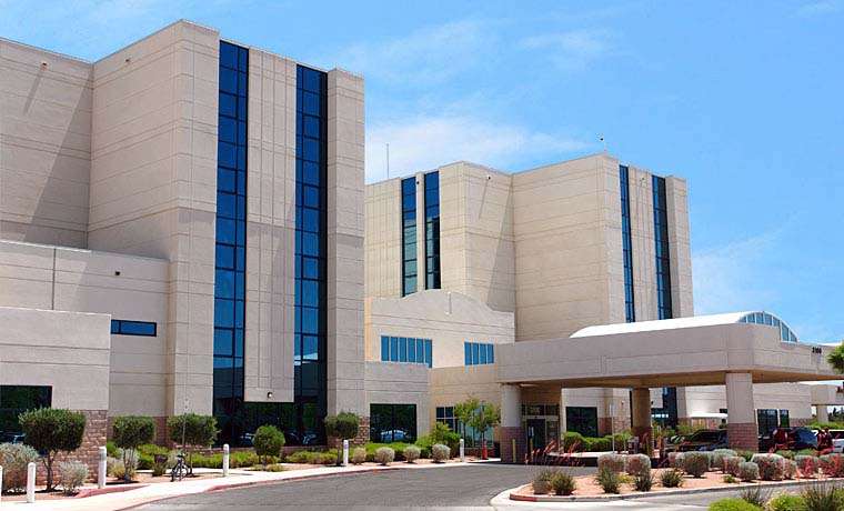 Commercial building exterior cleaning
